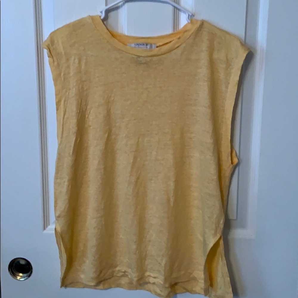Yellow 💛  sleeveless shirt